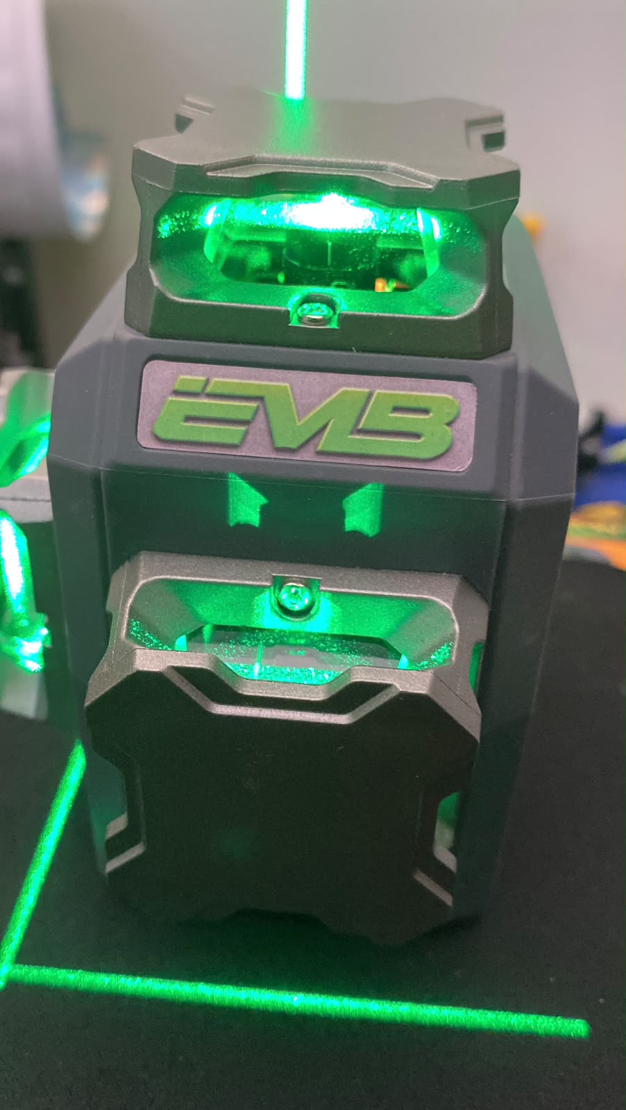 Nivel Láser 3D Modelo LG‑3D – Marca EmB Level - Imagen 7