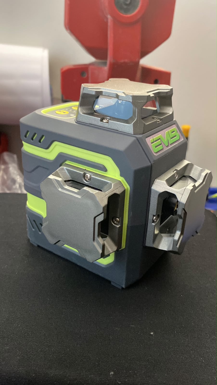 Nivel Láser 3D Modelo LG‑3D – Marca EmB Level - Imagen 4